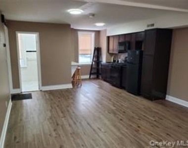 524 Merrick Road - Photo Thumbnail 2