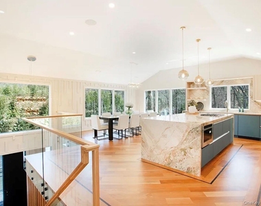 150 Sugar Toms Lane - Photo Thumbnail 13