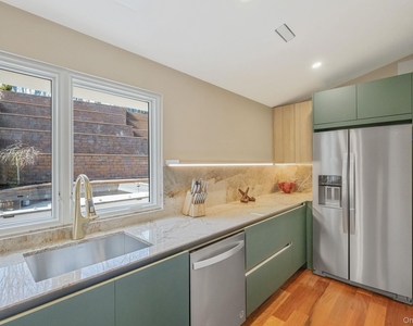 150 Sugar Toms Lane - Photo Thumbnail 16