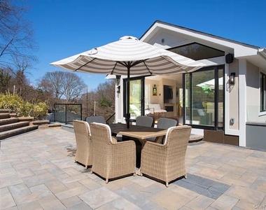 150 Sugar Toms Lane - Photo Thumbnail 4