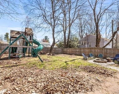 39 Wawanda Avenue - Photo Thumbnail 19