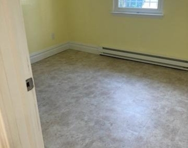 15 Wilson Avenue - Photo Thumbnail 1