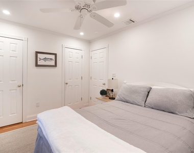 8 Bay Road - Photo Thumbnail 18