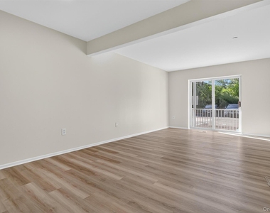 10-12 Chestnut Street - Photo Thumbnail 6