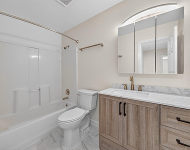 10-12 Chestnut Street - Photo Thumbnail 21
