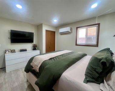 16 Maryland Avenue - Photo Thumbnail 7