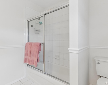 3002 Willow Pond Drive - Photo Thumbnail 20