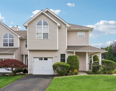 3002 Willow Pond Drive - Photo Thumbnail 1