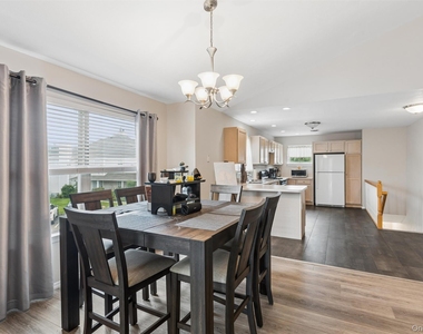 3002 Willow Pond Drive - Photo Thumbnail 12