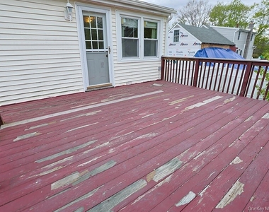 68 Weaver Street - Photo Thumbnail 39