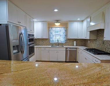 68 Weaver Street - Photo Thumbnail 1