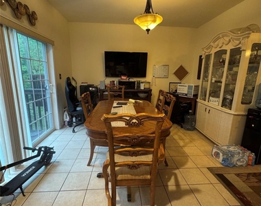 28 Hidden Creek Boulevard - Photo Thumbnail 3