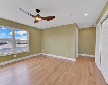328 E Chester Street - Photo Thumbnail 19