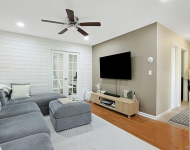 59 Sierra Vista Lane - Photo Thumbnail 13