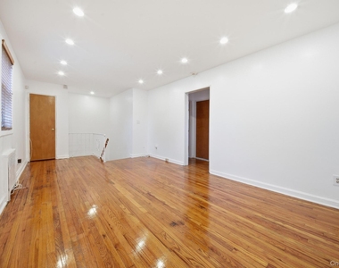 131-45 234th Street - Photo Thumbnail 2