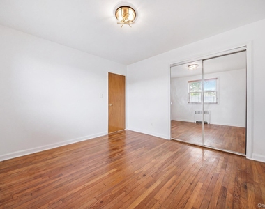 131-45 234th Street - Photo Thumbnail 6