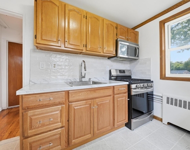 131-45 234th Street - Photo Thumbnail 4