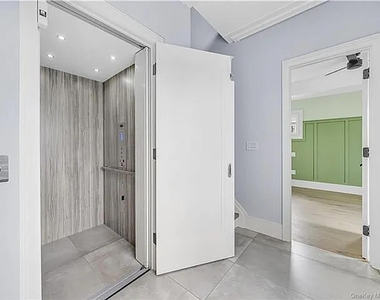 72 Washington Avenue - Photo Thumbnail 4
