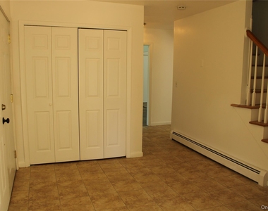 8 Tanglewood Drive - Photo Thumbnail 1