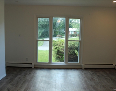 8 Tanglewood Drive - Photo Thumbnail 11
