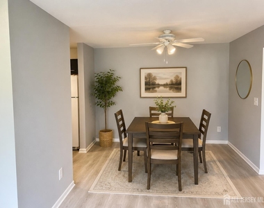 1334 Cricket Lane - Photo Thumbnail 10