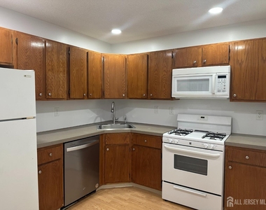 158 Darwin Lane - Photo Thumbnail 4