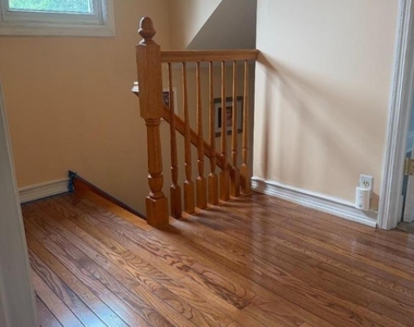 67 Oakland Avenue - Photo Thumbnail 3