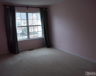 265 Shady Oak Court - Photo Thumbnail 39