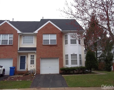 265 Shady Oak Court - Photo Thumbnail 24