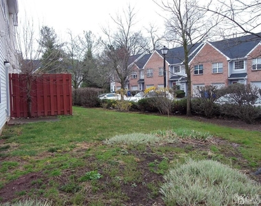 265 Shady Oak Court - Photo Thumbnail 51