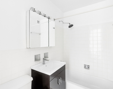 333 E 30th Street - Photo Thumbnail 18