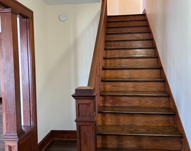 120 2nd Avenue - Photo Thumbnail 2