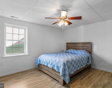 1125 Ewell Street - Photo Thumbnail 4