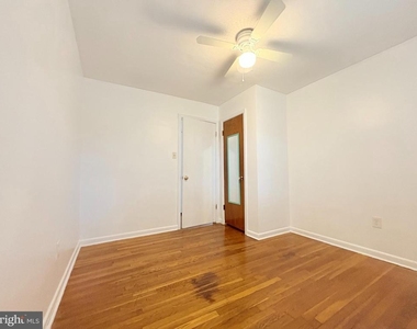2325 Wilson Boulevard - Photo Thumbnail 10