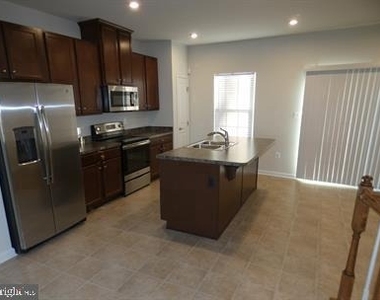 6304 Crittenden Lane - Photo Thumbnail 9