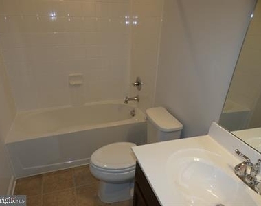 6304 Crittenden Lane - Photo Thumbnail 23