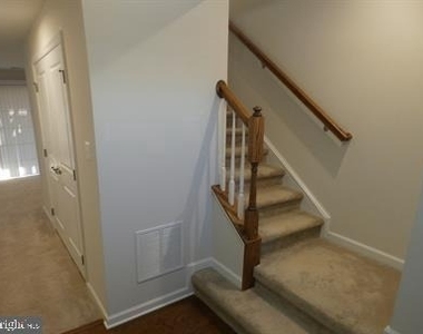6304 Crittenden Lane - Photo Thumbnail 8