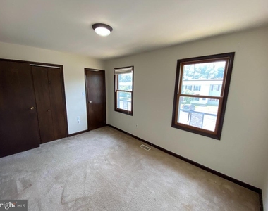 5145 Cottonwood Court - Photo Thumbnail 11