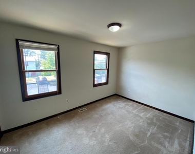 5145 Cottonwood Court - Photo Thumbnail 10