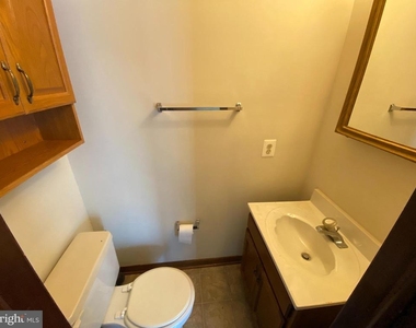 5145 Cottonwood Court - Photo Thumbnail 8
