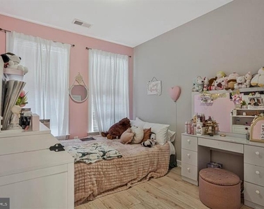 10613 Bristow Station Drive - Photo Thumbnail 28