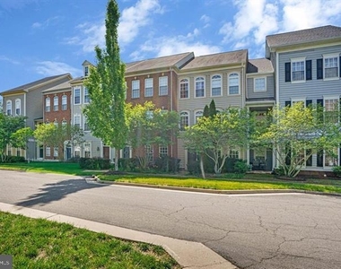 10613 Bristow Station Drive - Photo Thumbnail 1