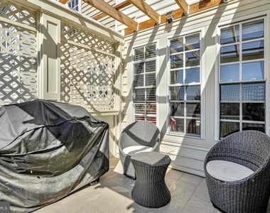10613 Bristow Station Drive - Photo Thumbnail 22