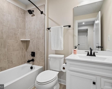 1660 Kirkman Street - Photo Thumbnail 18