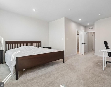 1660 Kirkman Street - Photo Thumbnail 30