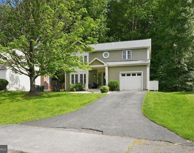 12844 Valleyhill Street - Photo Thumbnail 25