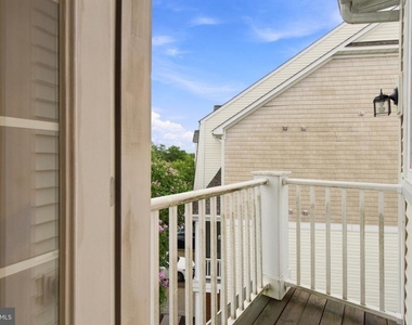 13913 Hollow Wind Way - Photo Thumbnail 27