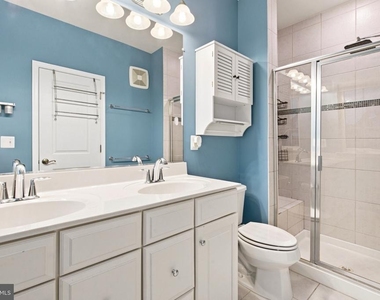 13913 Hollow Wind Way - Photo Thumbnail 26