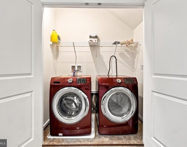 13913 Hollow Wind Way - Photo Thumbnail 33