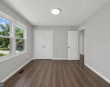 203 Markwood Drive - Photo Thumbnail 41